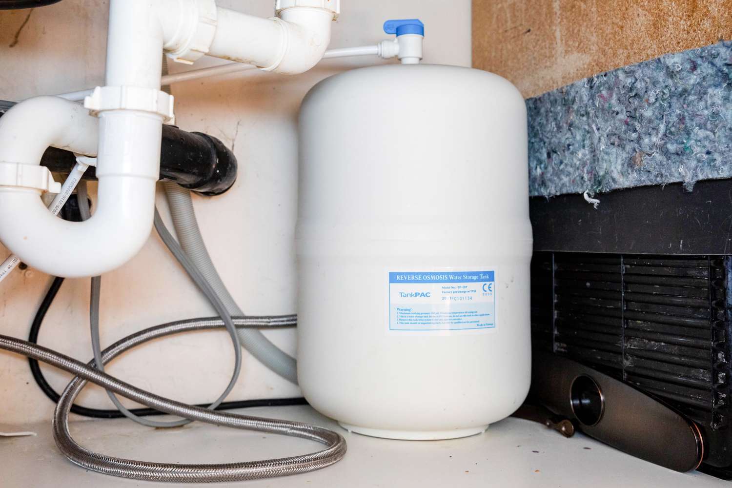 The Role of Water Softeners in Ensuring Plumbing Longevity banner image